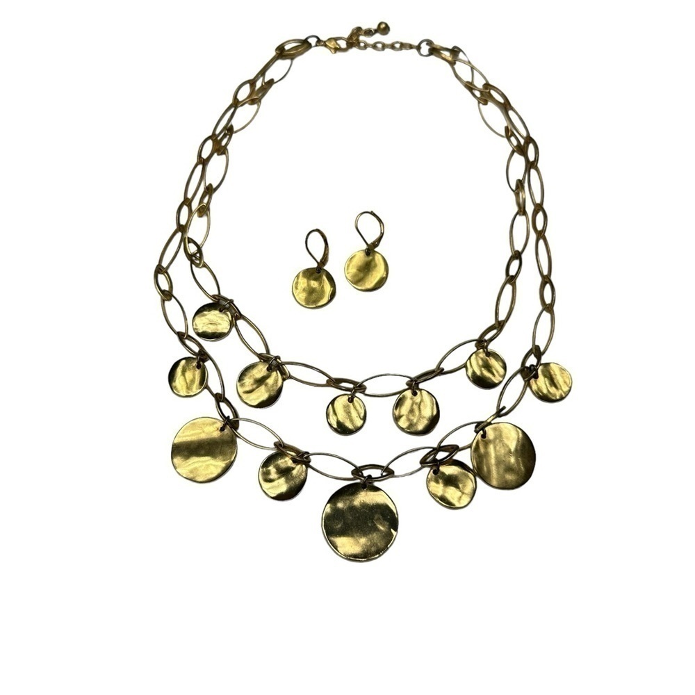 Gold necklace and earrings set